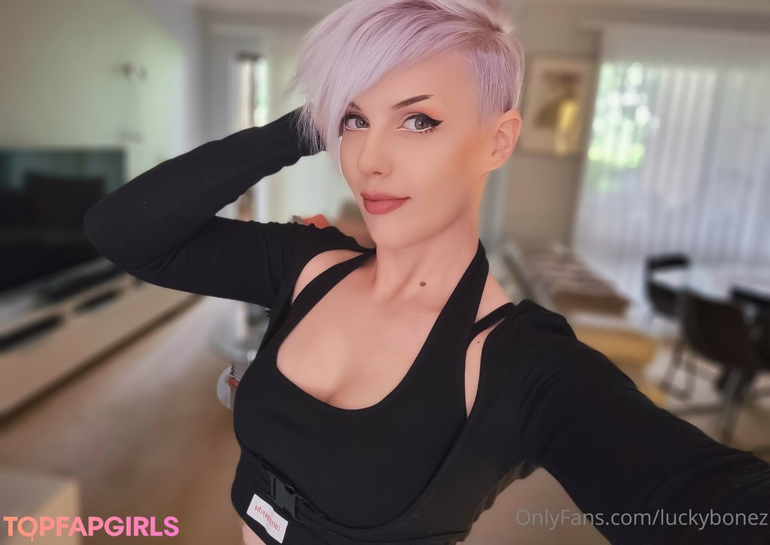 Photo nue de fuite OnlyFans de Luckybonez #1173