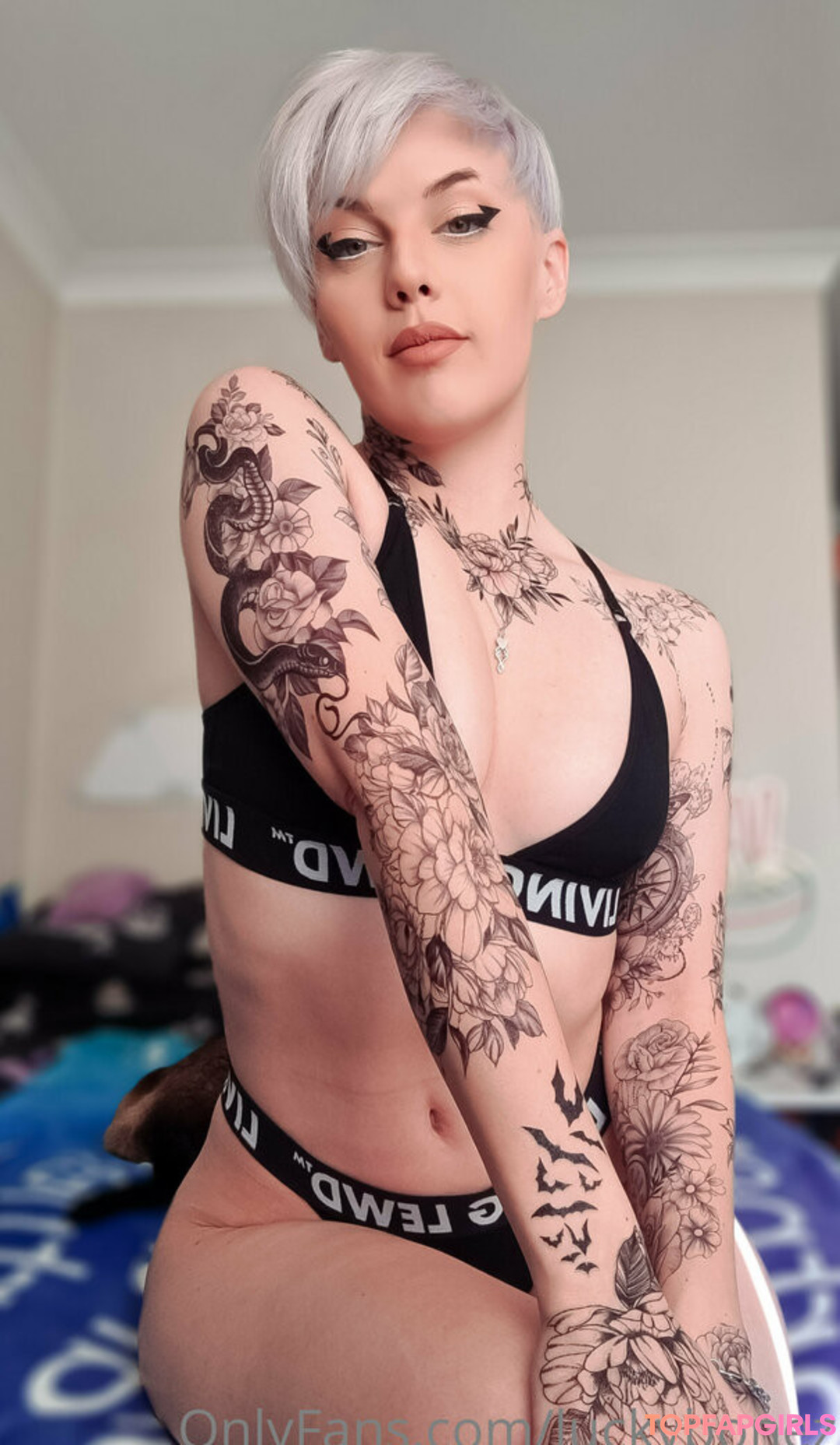Photo nue de fuite OnlyFans de Luckybonez #1505