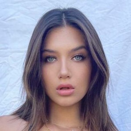 Photo nue de fuite OnlyFans de Madison Lewis