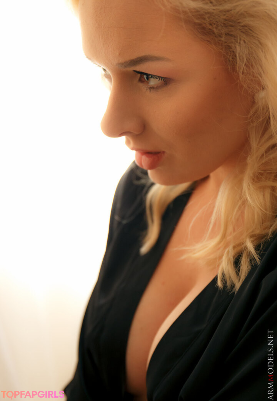 Photo nue de fuite OnlyFans de Charmmodels #1897