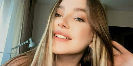 Kylienextdoor69