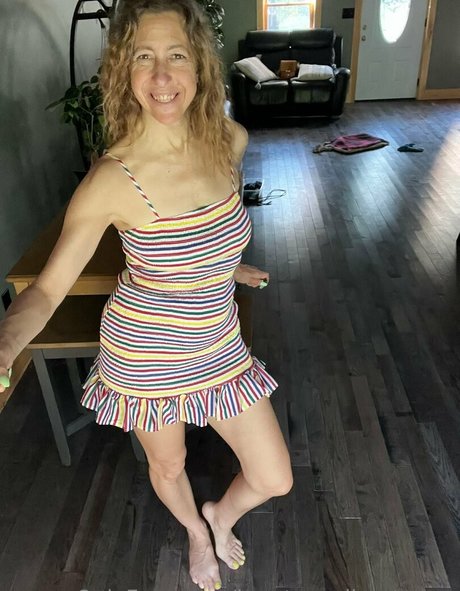 Photo nue de fuite OnlyFans de Longtoesallystormy