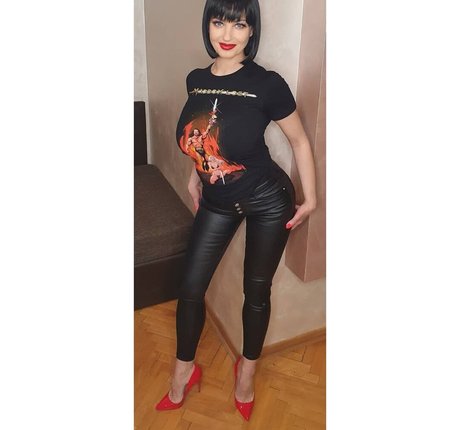 Photo nue de fuite OnlyFans de Lisa Bukawski
