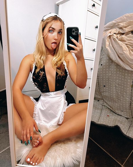Photo nue de fuite OnlyFans de Chloe Chevalier