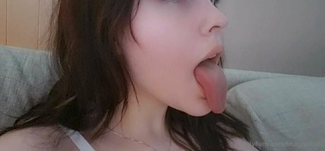 Photo nue de fuite OnlyFans de Faunyxxhub