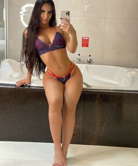 Photo nue de fuite OnlyFans de Dj Rapunzel