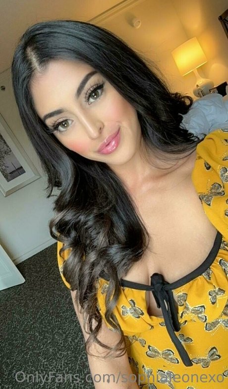 Photo nue de fuite OnlyFans de Sophialeonexo