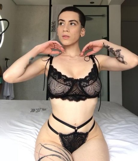 Photo nue de fuite OnlyFans de Uniquesait