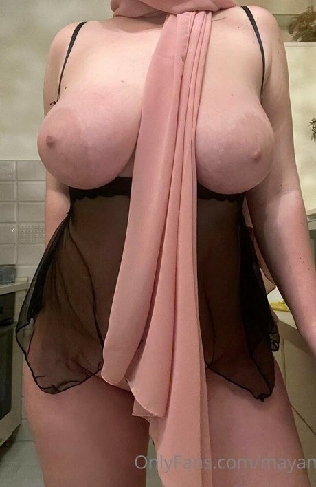 Photo nue de fuite OnlyFans de Maya Martinni