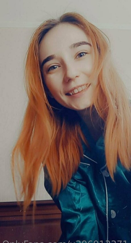 Photo nue de fuite OnlyFans de Moniiikaaaa