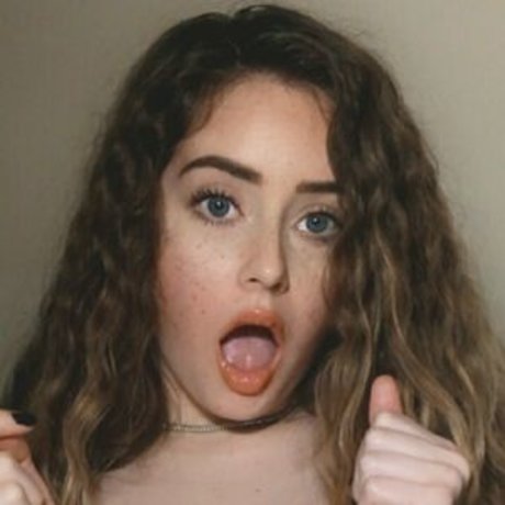Photo nue de fuite OnlyFans de Babyraerae1
