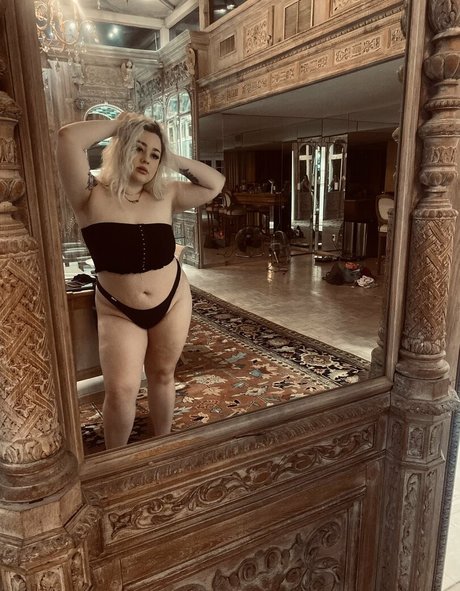 Photo nue de fuite OnlyFans de Haileyrae20