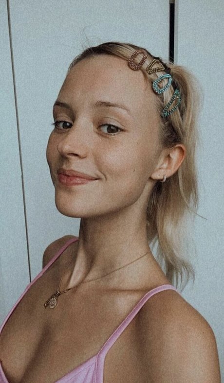 Angele Van Laeken