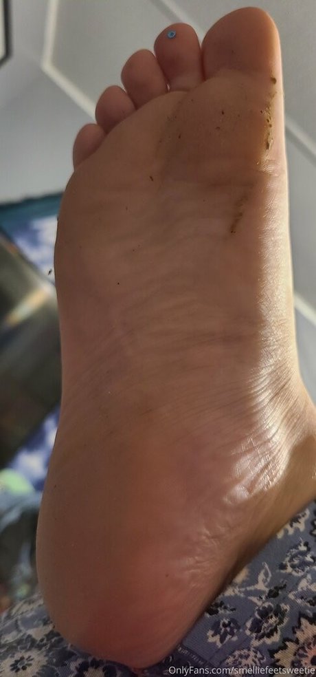 Photo nue de fuite OnlyFans de Smelliefeetsweetie