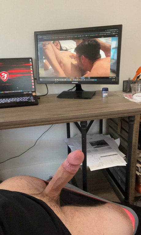 Photo nue de fuite OnlyFans de Megadongx