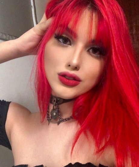 Photo nue de fuite OnlyFans de Angel Bronzony