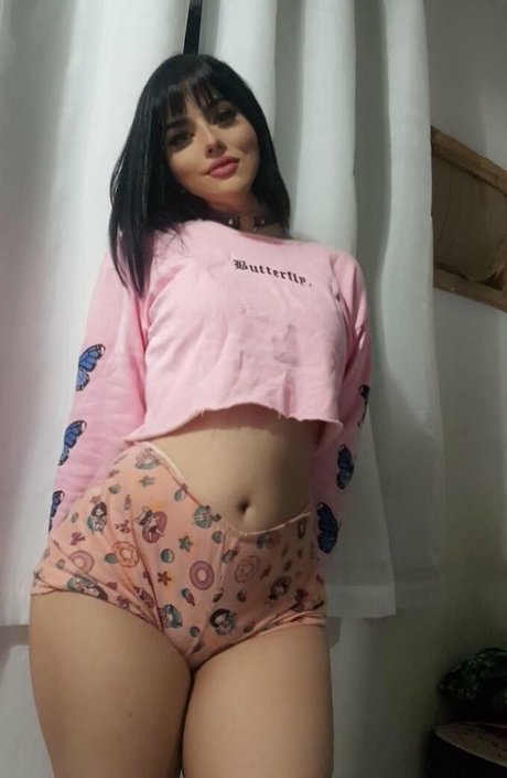 Photo nue de fuite OnlyFans de Angel Bronzony
