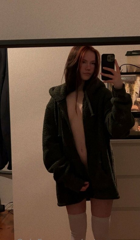 Photo nue de fuite OnlyFans de Cuteeamaya