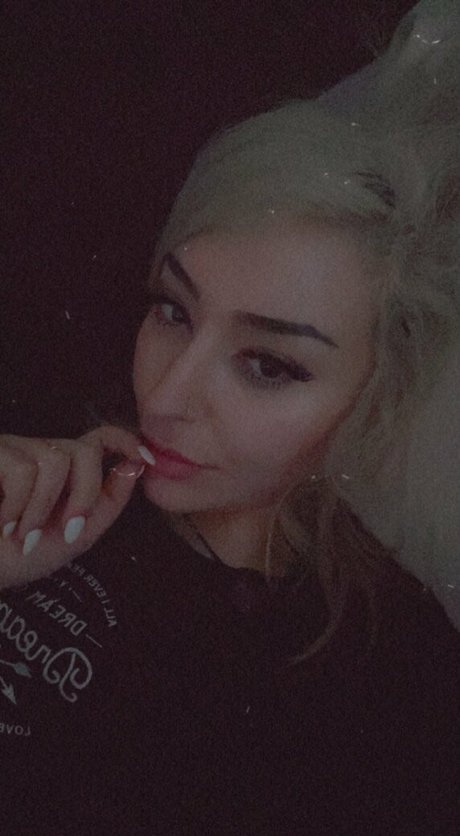Photo nue de fuite OnlyFans de Sawina