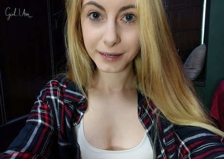 Photo nue de fuite OnlyFans de Nikkigiavip