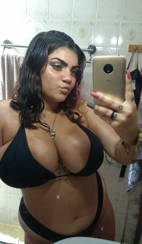 Photo nue de fuite OnlyFans de Brenda Portto