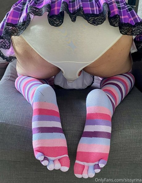 Photo nue de fuite OnlyFans de Rinavolpina