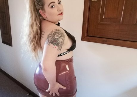 Photo nue de fuite OnlyFans de Yourlucyloo