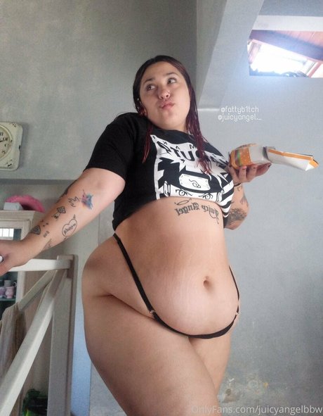 Photo nue de fuite OnlyFans de Juicyangelbbw