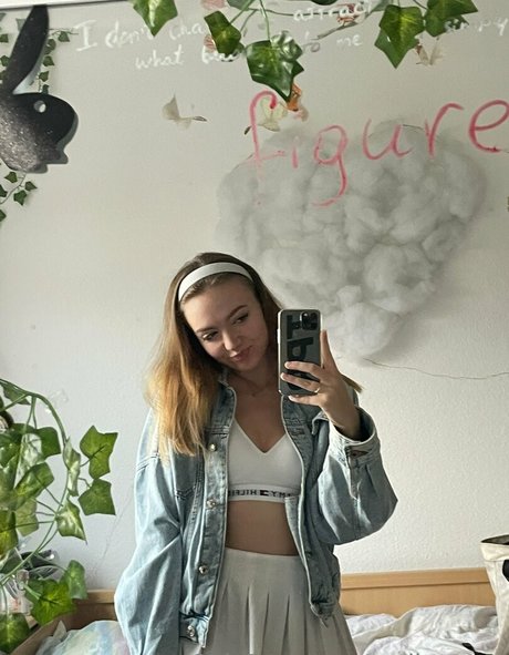 Emilyxxoxo