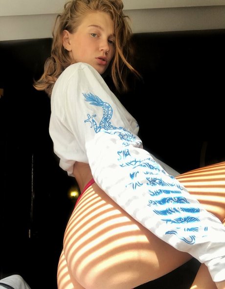 Photo nue de fuite OnlyFans de Gingerteeny