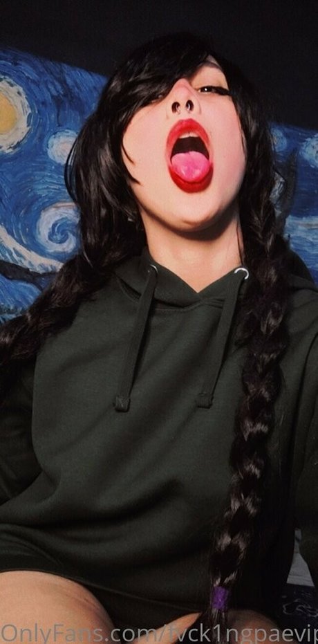 Photo nue de fuite OnlyFans de Playfulgothdomme