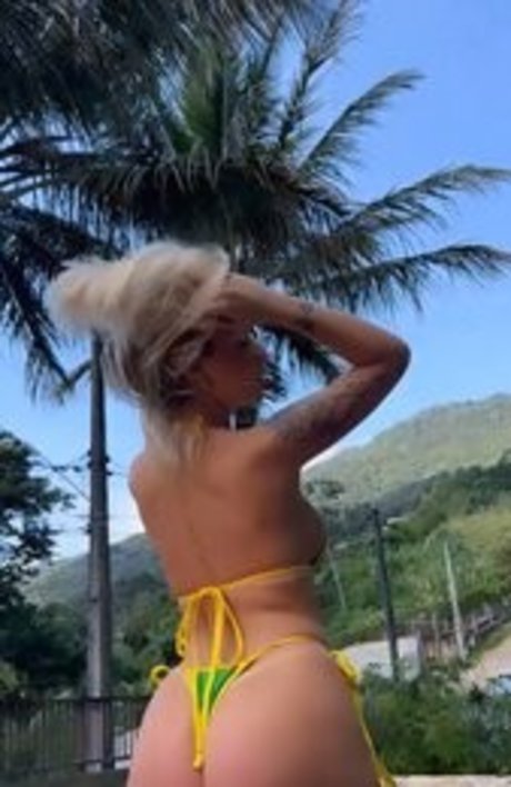 Vitoria Mondoni