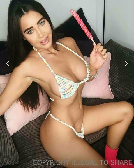 Missscarletrose