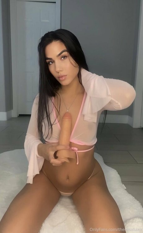 Photo nue de fuite OnlyFans de Therosaliaxo