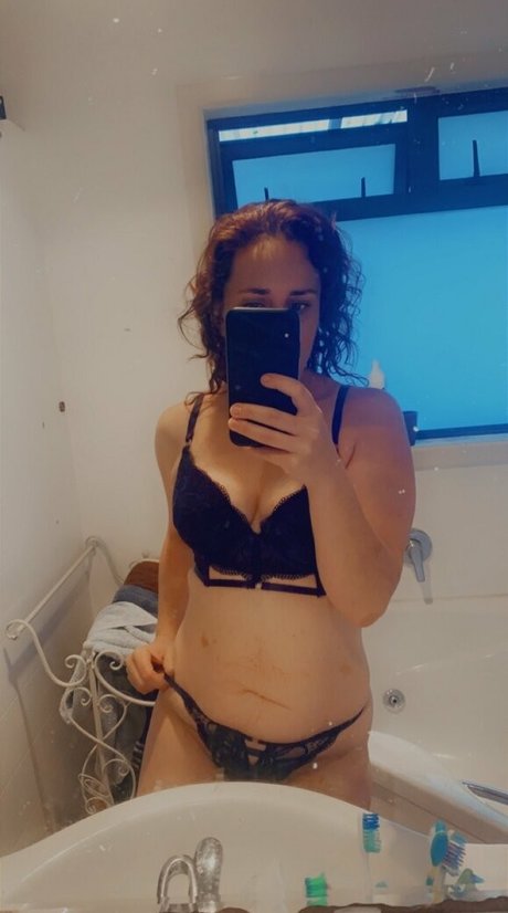 Photo nue de fuite OnlyFans de Honeynzfree