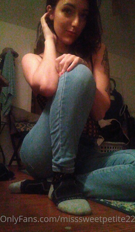 Photo nue de fuite OnlyFans de Misssweetpetite22
