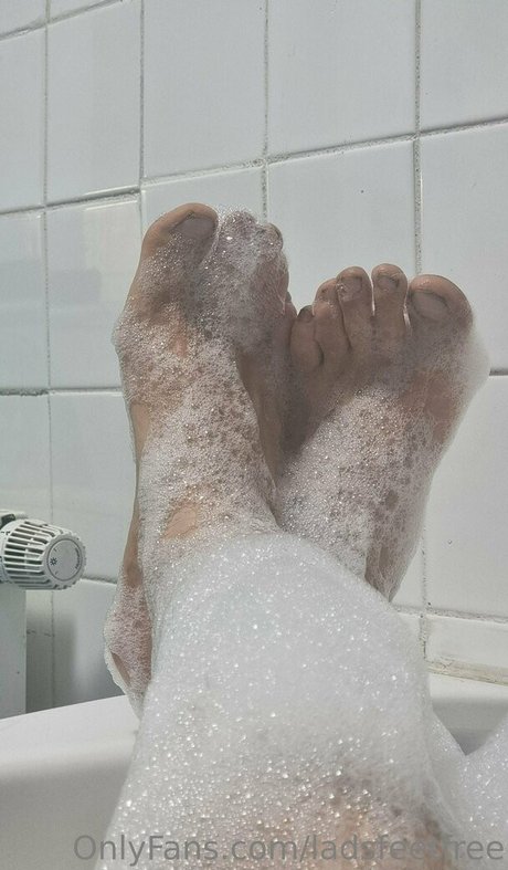 Ladsfeetfree