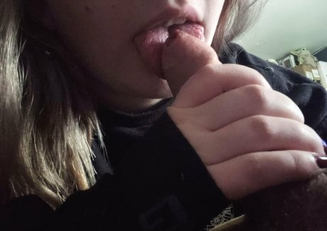 Photo nue de fuite OnlyFans de Beelou