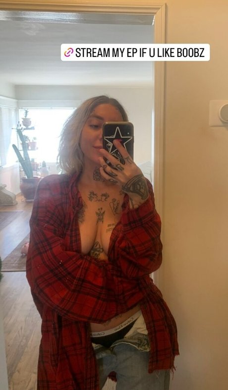 Photo nue de fuite OnlyFans de Velvetears