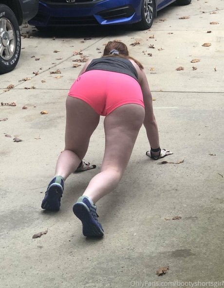 Photo nue de fuite OnlyFans de Bootyshortsgirl