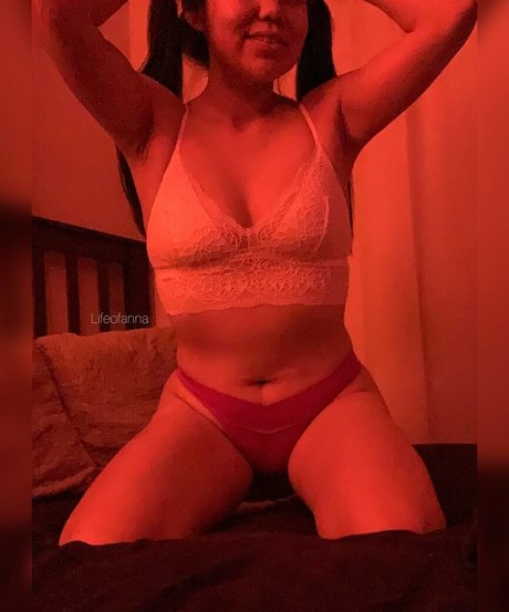 Photo nue de fuite OnlyFans de Lifeofanna