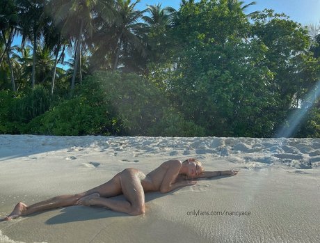 Photo nue de fuite OnlyFans de Nancyanastasiia