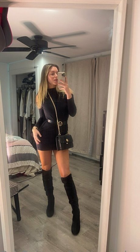 Kristinanicolee