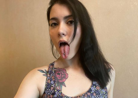 Photo nue de fuite OnlyFans de Allofstacymoon