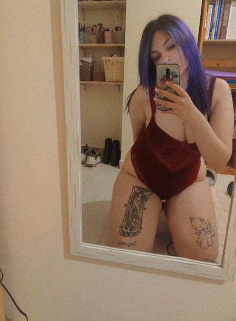 Photo nue de fuite OnlyFans de Megaptera