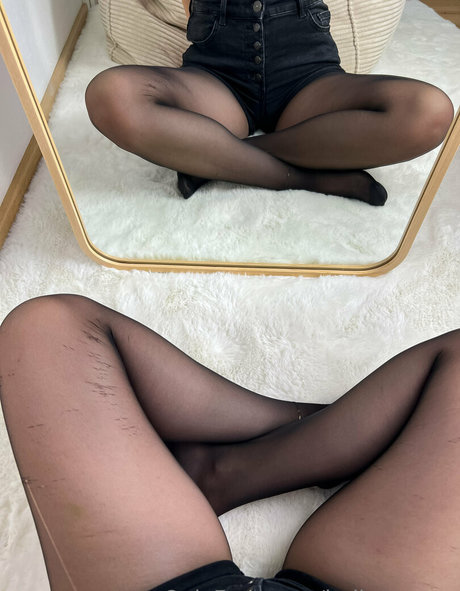 Photo nue de fuite OnlyFans de Bellaspaws