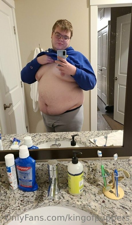 Photo nue de fuite OnlyFans de Kingofpuppers