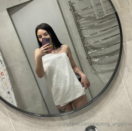 Photo nue de fuite OnlyFans de Evelinaqueen