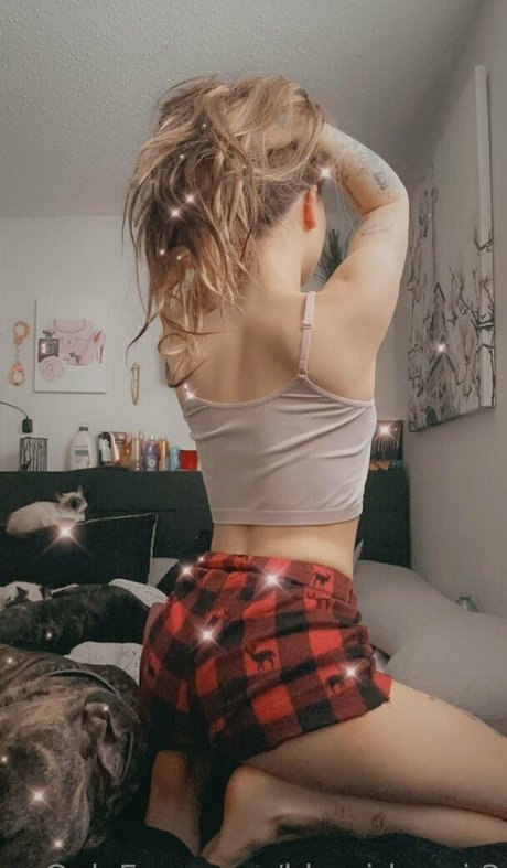 Photo nue de fuite OnlyFans de Bbygirlmari2