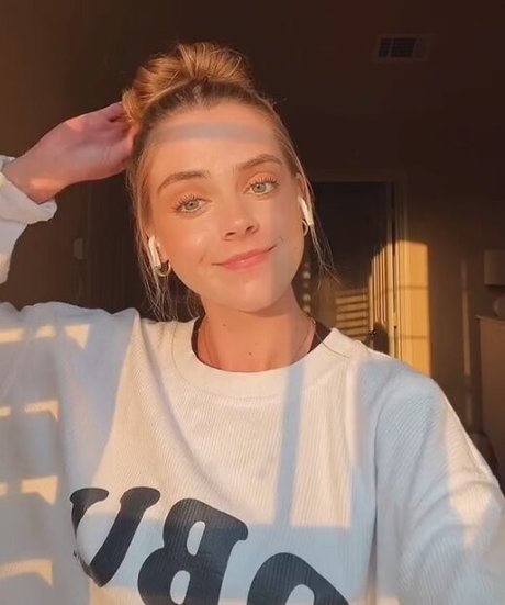 Lauren Mae